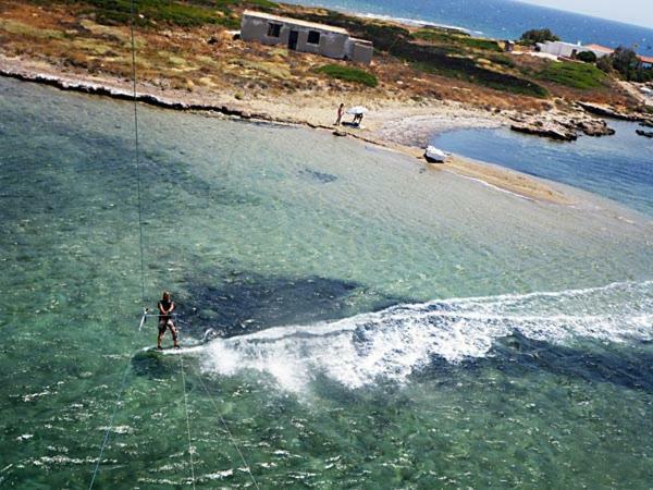 Windsurfing Seaside Apartment Artemida Artemida (Attica) Exterior foto